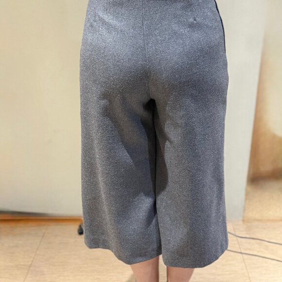 GallardaGalante DRESSY GREY CULOTTE PANTS/SKIRT High Waist, MID-CALF LENGTH   XS - Picture 14 of 15